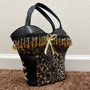 Leopard / Cheetah Bag - Multiple Ways to Wear